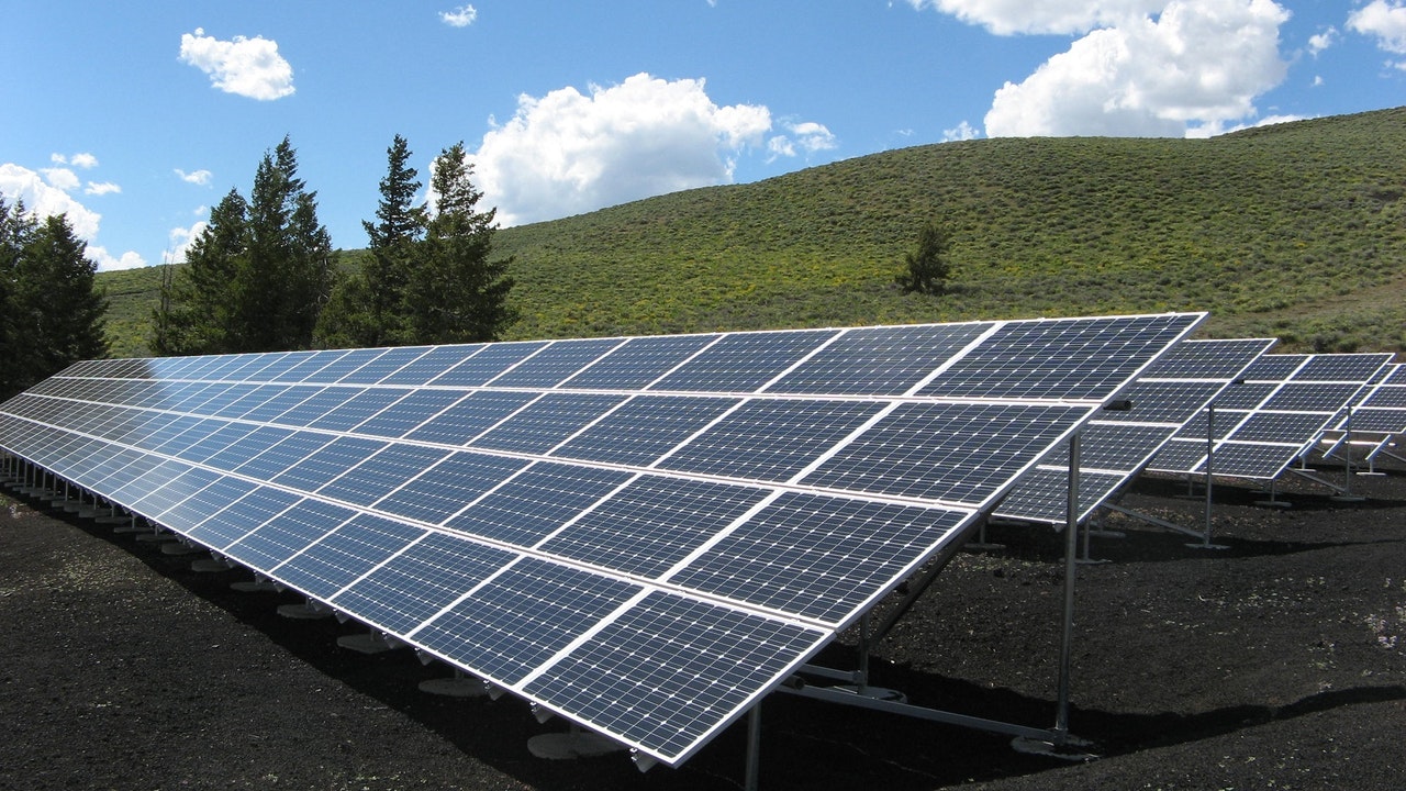 Franquia Reino Rural adota serviço de energia solar em seu portfólio